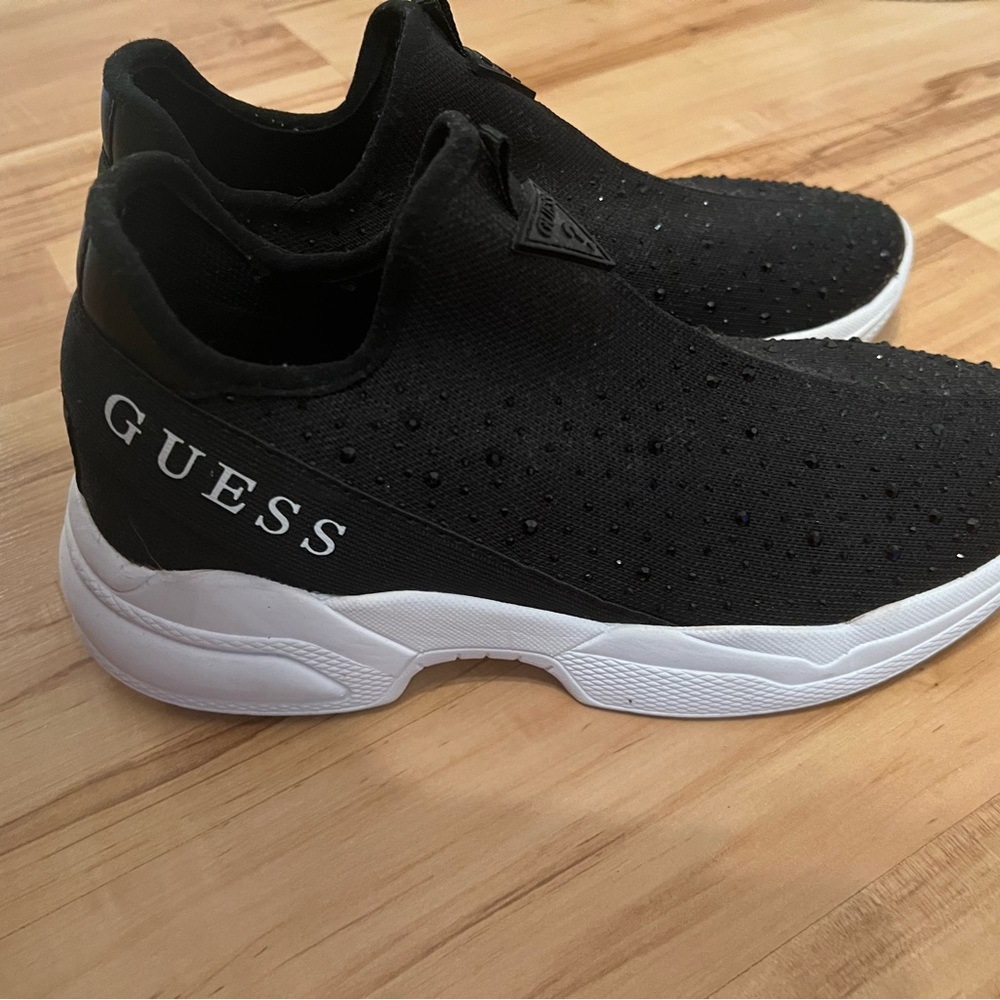 guess black shoes with rhinestones